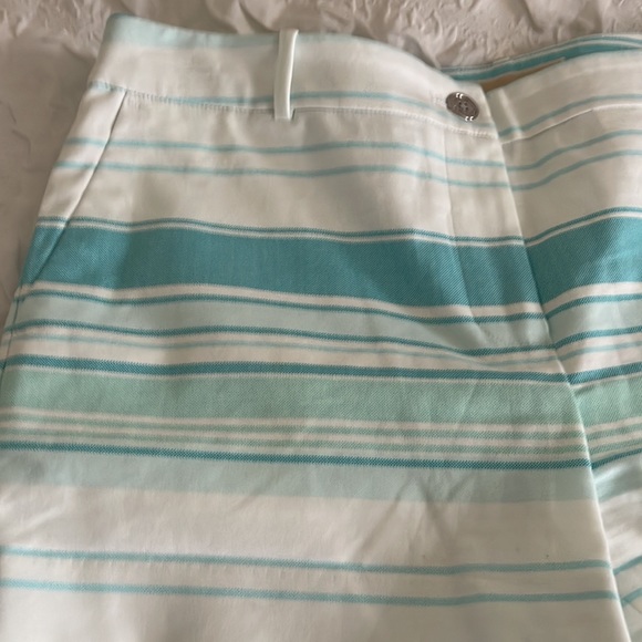 Michael Kors Shorts - Picture 3 of 7